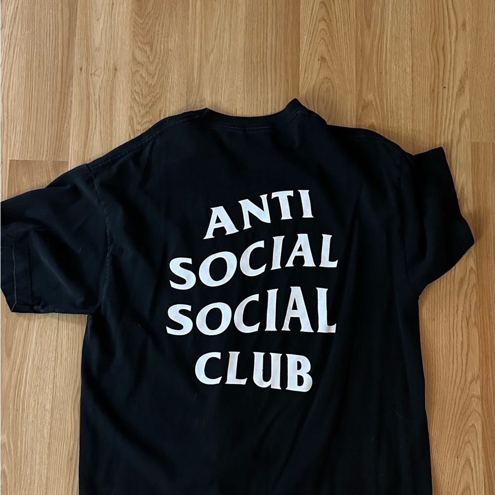 Anti Social Social Club T-Shirt - Picture 2 of 3